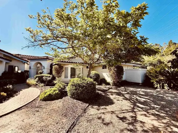 13807 Lake Poway Road Road, Poway, CA 92064