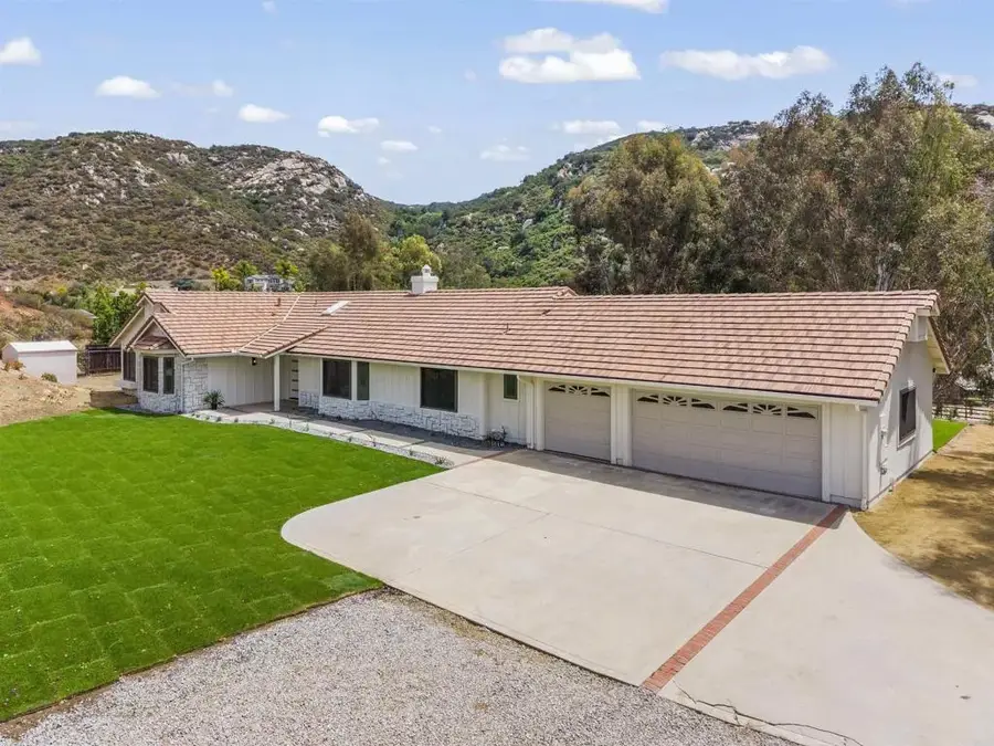 25945 Forest Drive, Escondido, CA 92026 - #2