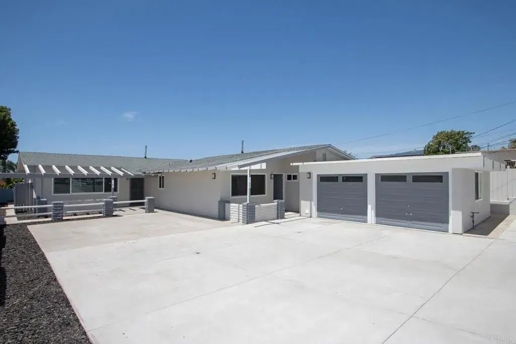 1104-& 1106 Gardena Road, Encinitas, CA 92024 - #1