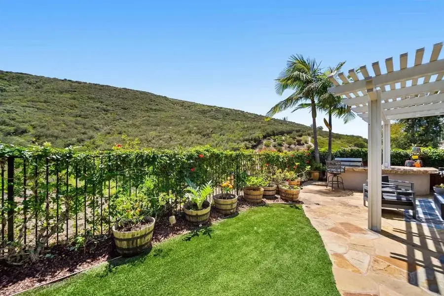 2800 Dove Tail Drive, San Marcos, CA 92078 - #2