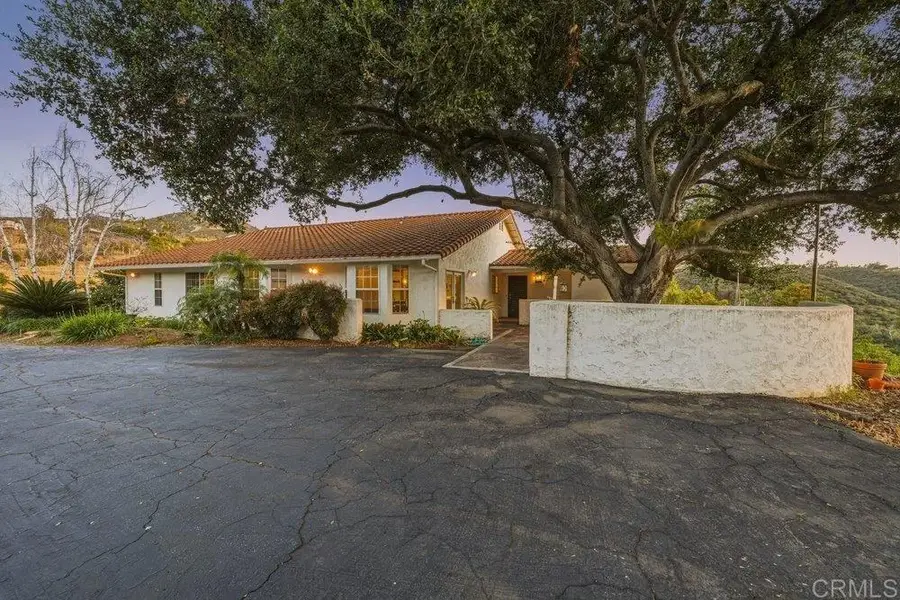 2073 Willow Glen Rd, Fallbrook, CA 92028 - #3