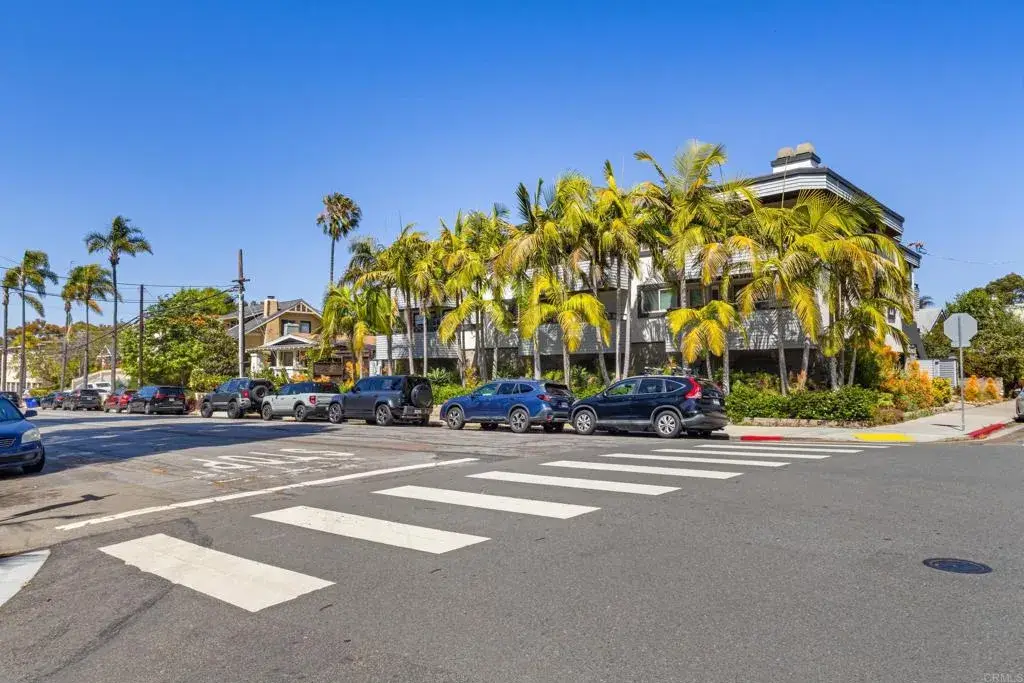 4055 Falcon St #202, San Diego, CA 92103 - #1