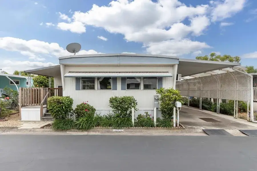 1010 E Bobier #151, Vista, CA 92084 - #2