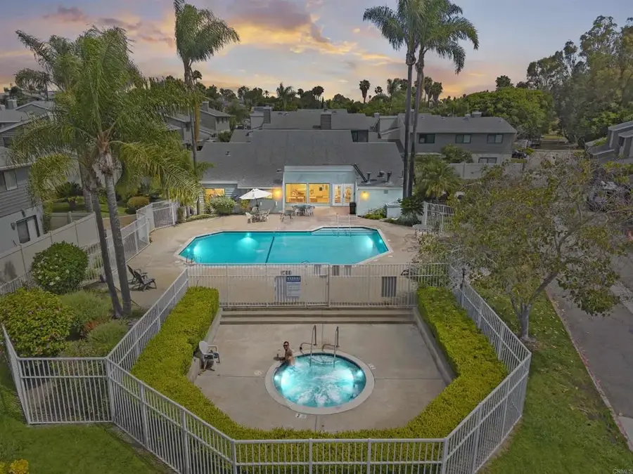 285 Durian Street, Vista, CA 92083 - #3