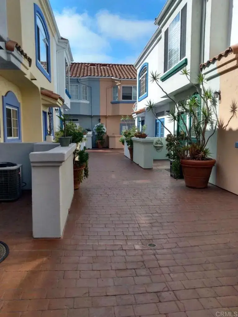 1441 Robinson Ave, San Diego, CA 92103 - #3