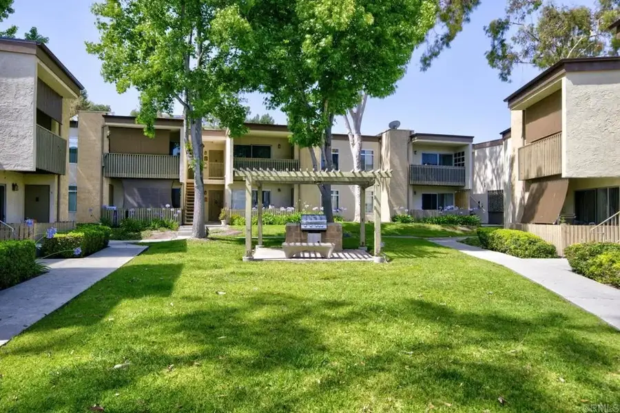 432 Edgehill Ln #116, Oceanside, CA 92054 - #2