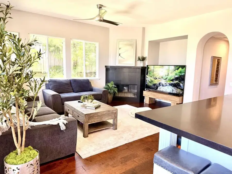 6269 Paseo Privado, Carlsbad, CA 92009 - #3
