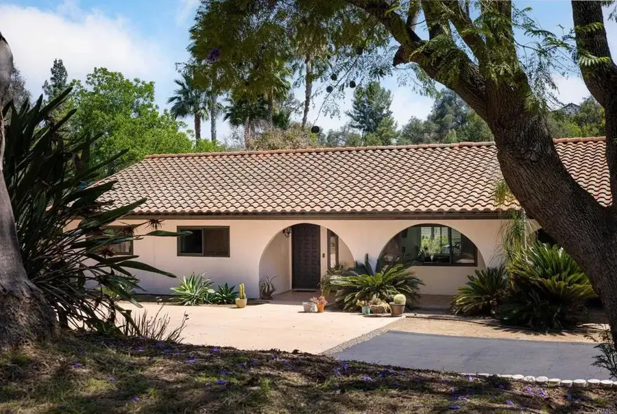 1889 Rockhoff Rd., Escondido, CA 92026 - #3