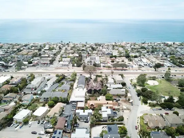 165-179 Sanford Street, Encinitas, CA 92024