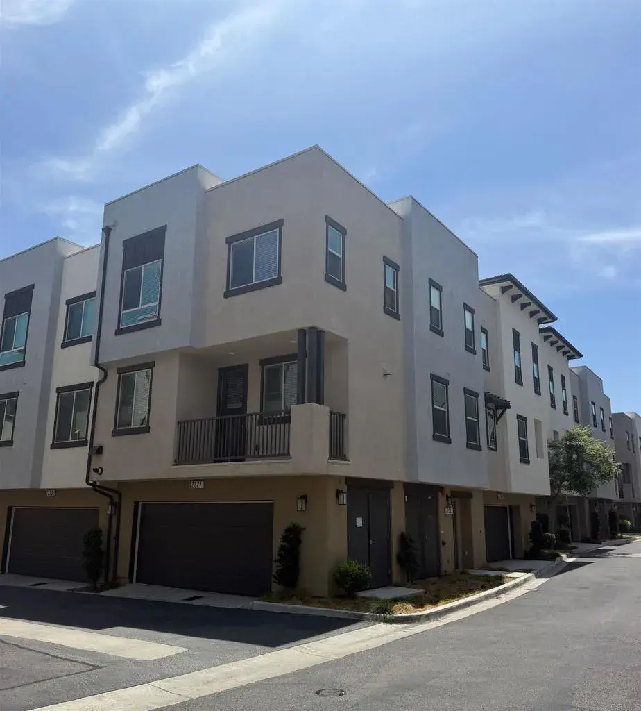 2327 Verano Way, Vista, CA 92081 - #1
