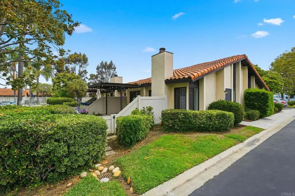 2168 Valleydale Lane, Encinitas, CA 92024 - #1