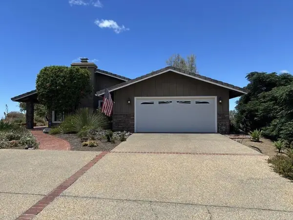 1825 Kent Place, Vista, CA 92084