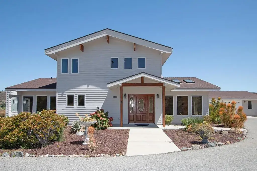 2670 Vista Del Rio, Fallbrook, CA 92028 - #1