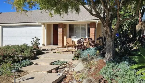 960 Woodlake Dr, Cardiff By The Sea, CA 92007