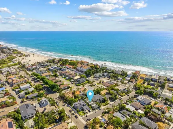 215-223 Lolita Street, Encinitas, CA 92024