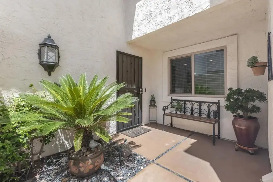 3112 Avenida Olmeda, Carlsbad, CA 92009 - #3