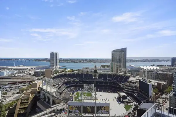 321 10th Avenue #209, San Diego, CA 92101