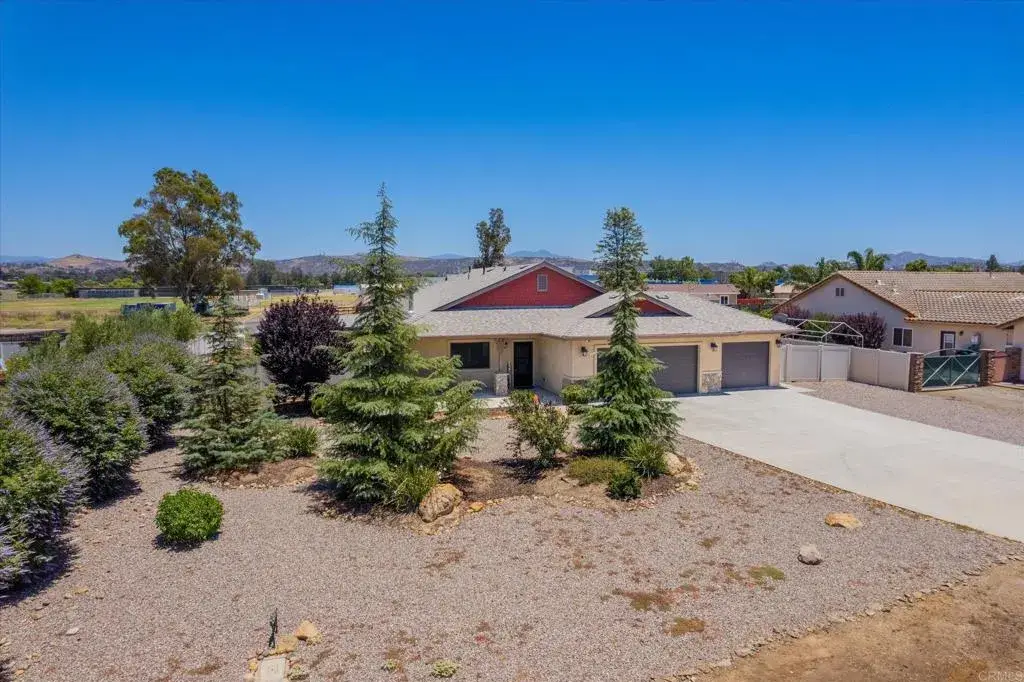 1208 Ledesma Ln, Ramona, CA 92065 - #1