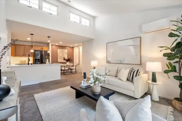 5404 Balboa Arms Dr #469, San Diego, CA 92117