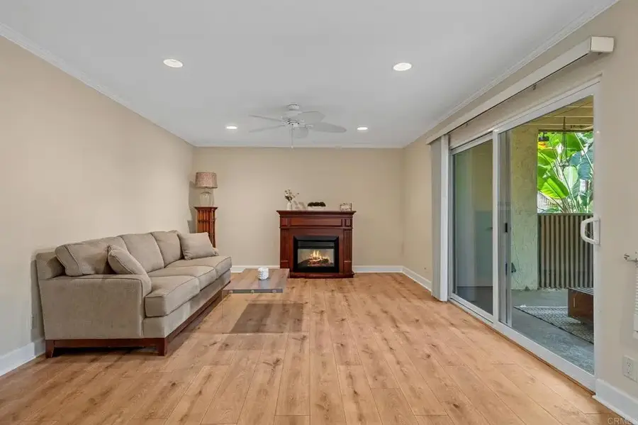 8548 Via Mallorca #E, La Jolla, CA 92037 - #3