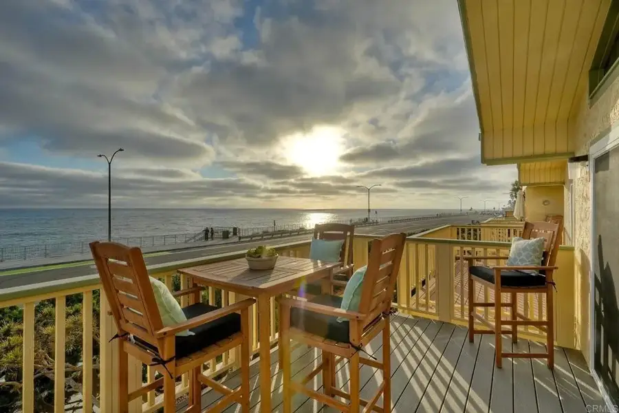 3438 Carlsbad Boulevard, Carlsbad, CA 92008 - #3
