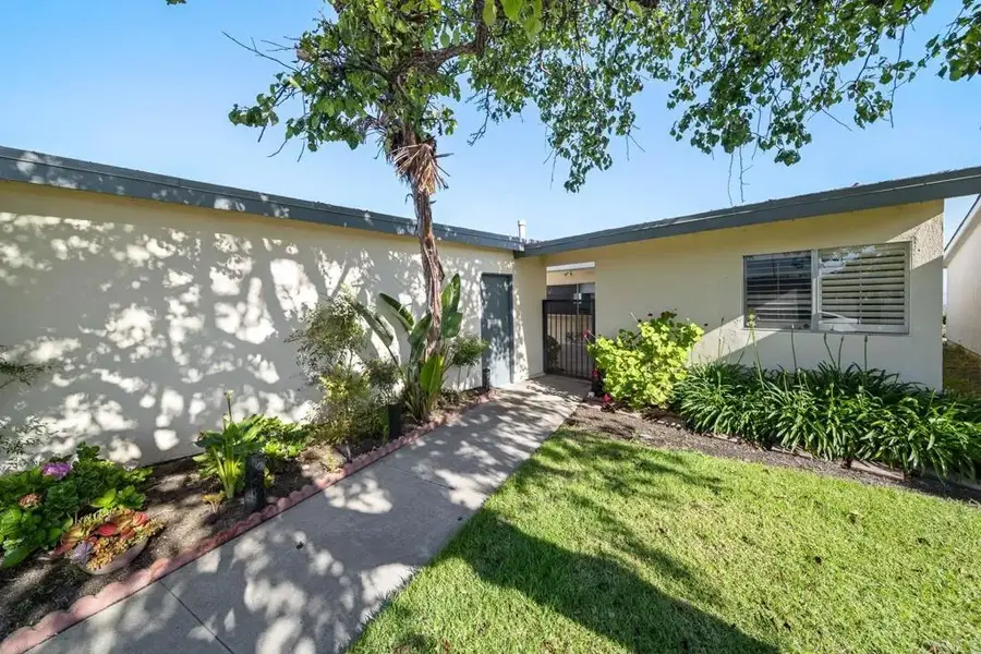 3902 Vista Campana North #22, Oceanside, CA 92057 - #2