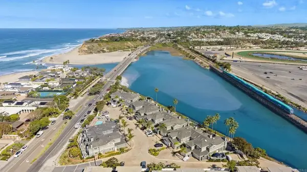2921 Sandy Pointe #3, Del Mar, CA 92014
