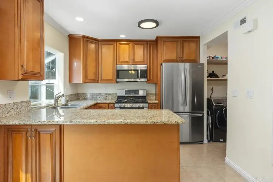 9924 Via Monzon, San Diego, CA 92129 - #3