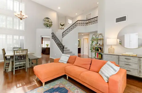 343 River Trail Place, Santee, CA 92071