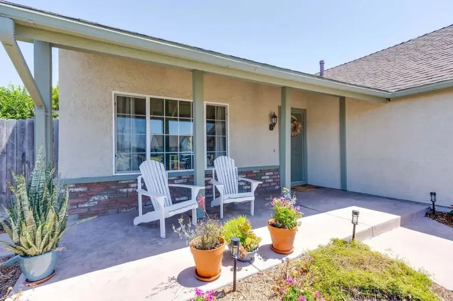 407 Dorsey Way, Vista, CA 92083 - #3