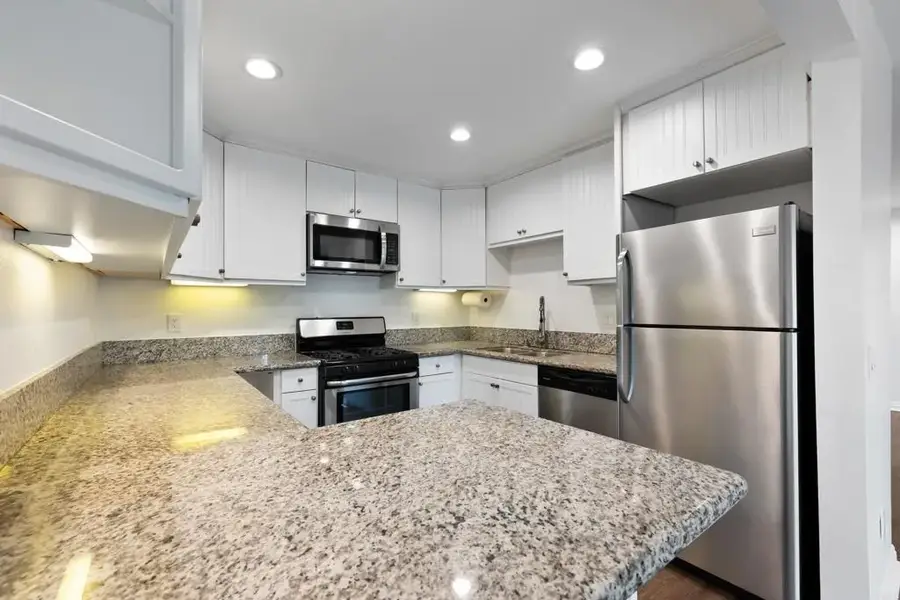996 Marlin Drive, Vista, CA 92084 - #2