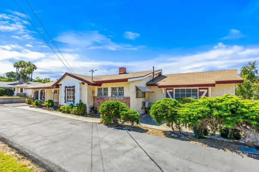 2721 Surrey Lane, Escondido, CA 92029 - #3