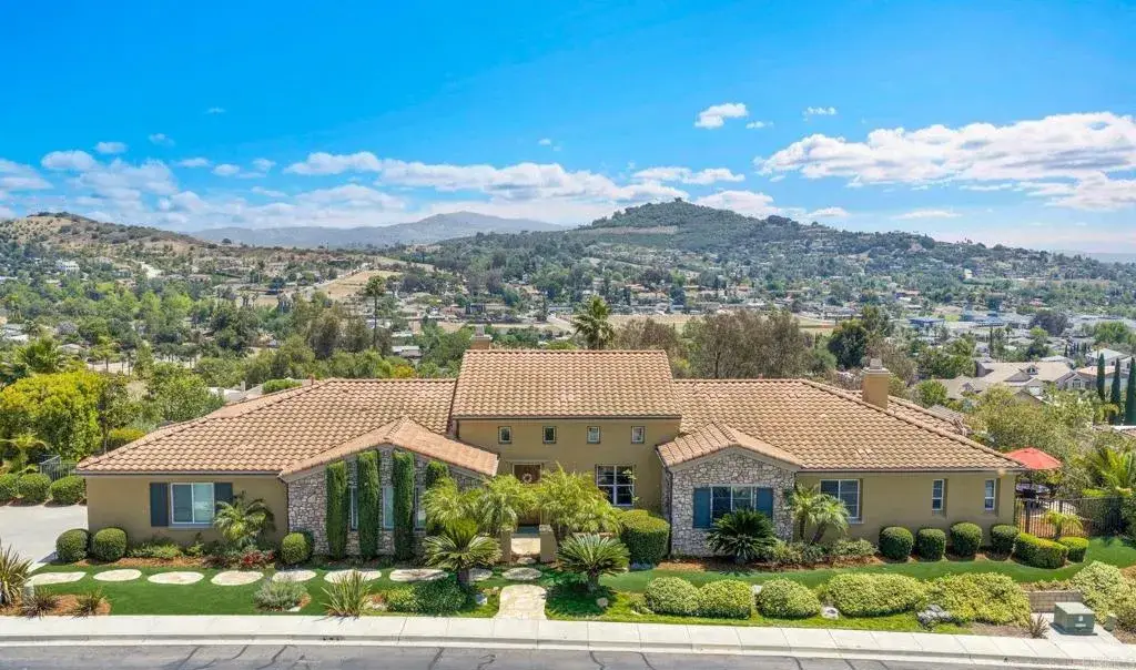 2855 Windstone Glen, Escondido, CA 92027 - #1
