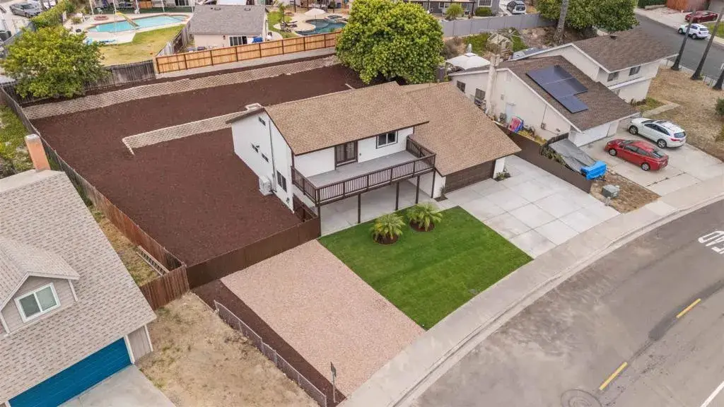 968 Highland Dr, Vista, CA 92083 - #1