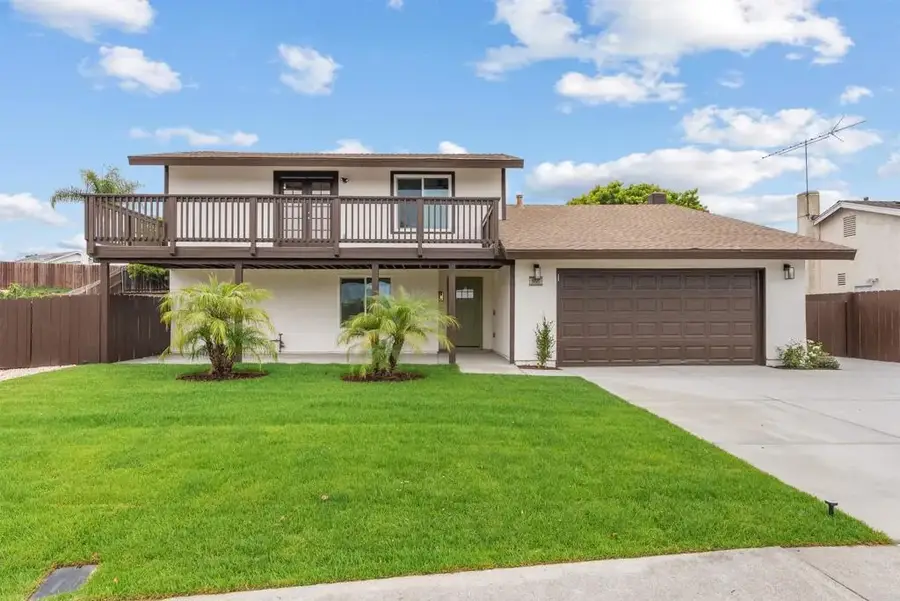 968 Highland Dr, Vista, CA 92083 - #2