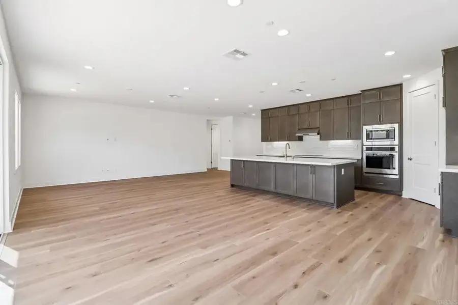 3147 Smith Place, Escondido, CA 92027 - #3