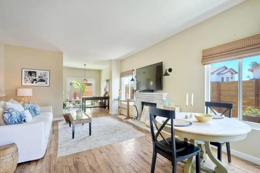 2422 Summerhill Drive, Encinitas, CA 92024 - #3