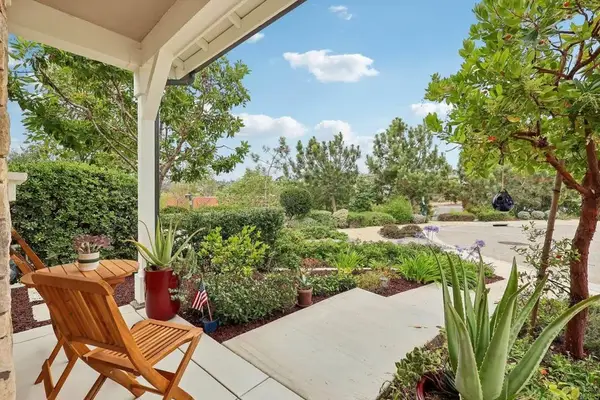 633 Manzanita Ln, Encinitas, CA 92024