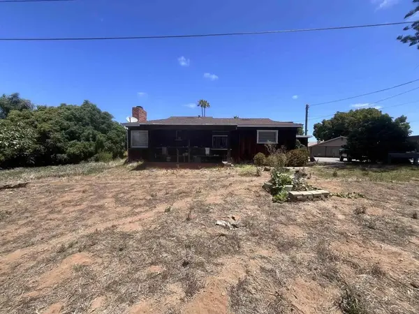 1501 Laurel Road, Oceanside, CA 92054