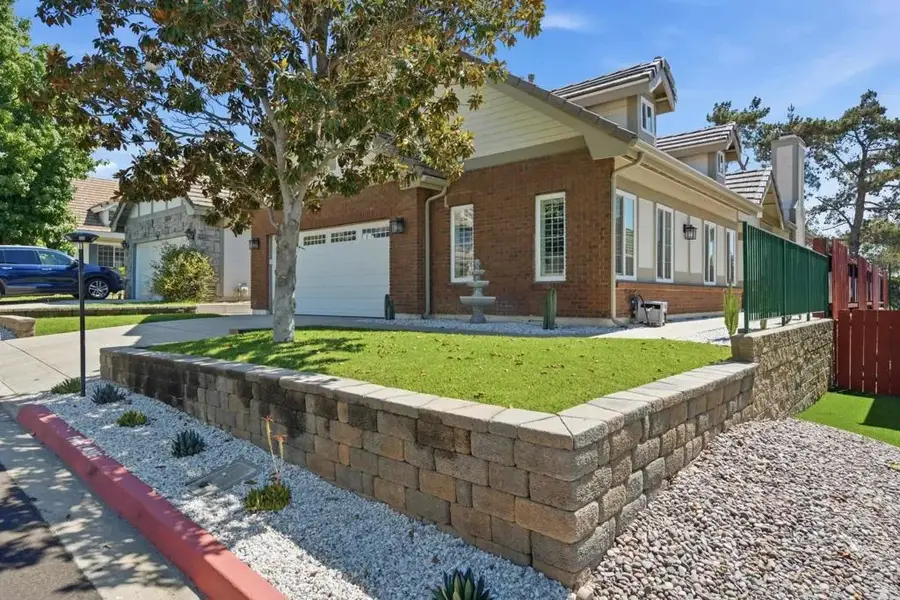 879 English Holly Lane, San Marcos, CA 92078 - #2