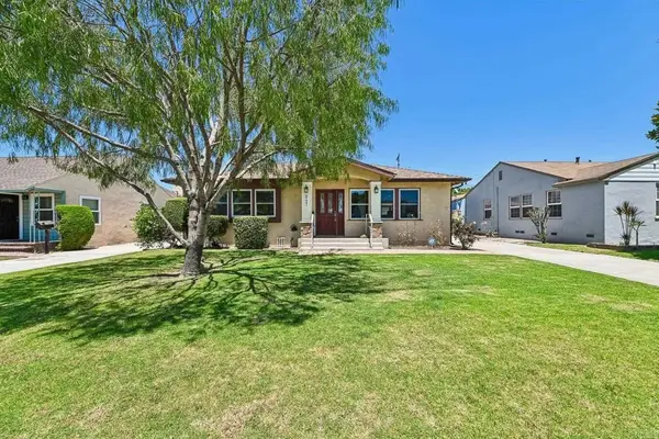 8121 Adoree, Downey, CA 90242