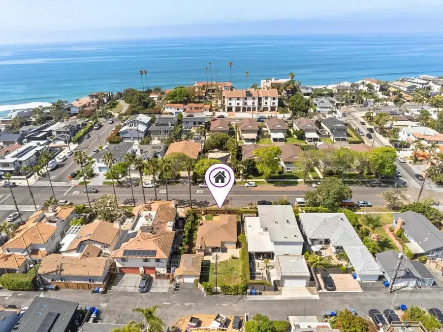 135 4th Street, Encinitas, CA 92024 - #3