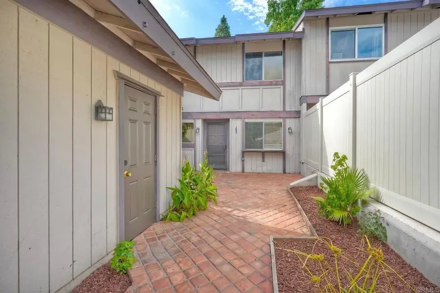 17346 Ruette Abeto, San Diego, CA 92127 - #3