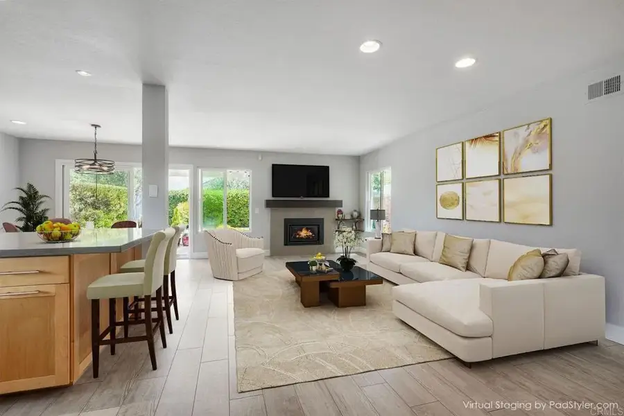 4210 Dawn Ln, Oceanside, CA 92056 - #3