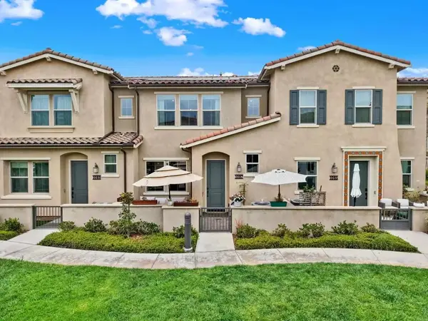 1087 Delpy View, Vista, CA 92084