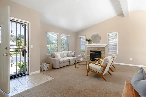 2218 Galvani Lane, Vista, CA 92084