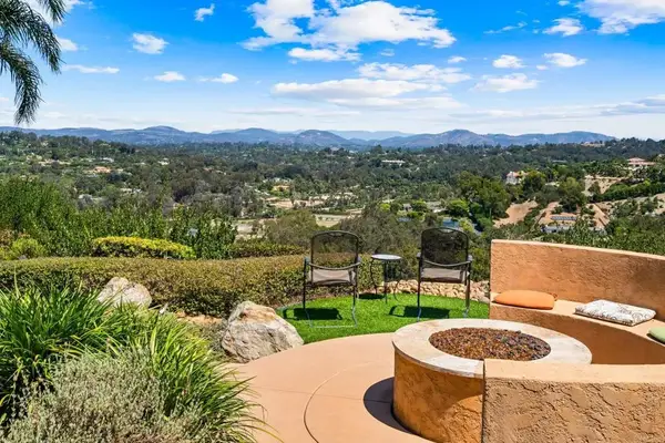 736 San Mario Drive, Solana Beach, CA 92075