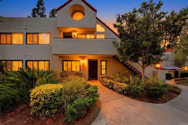 11870 Caminito Ronaldo #137, San Diego, CA 92128