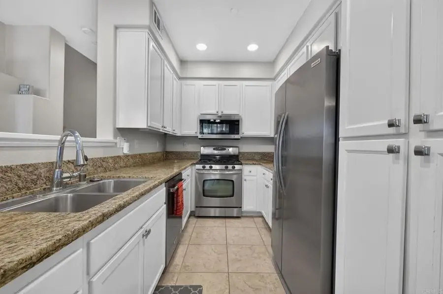 41524 Blue Canyon Avenue #3, Murrieta, CA 92562 - #3