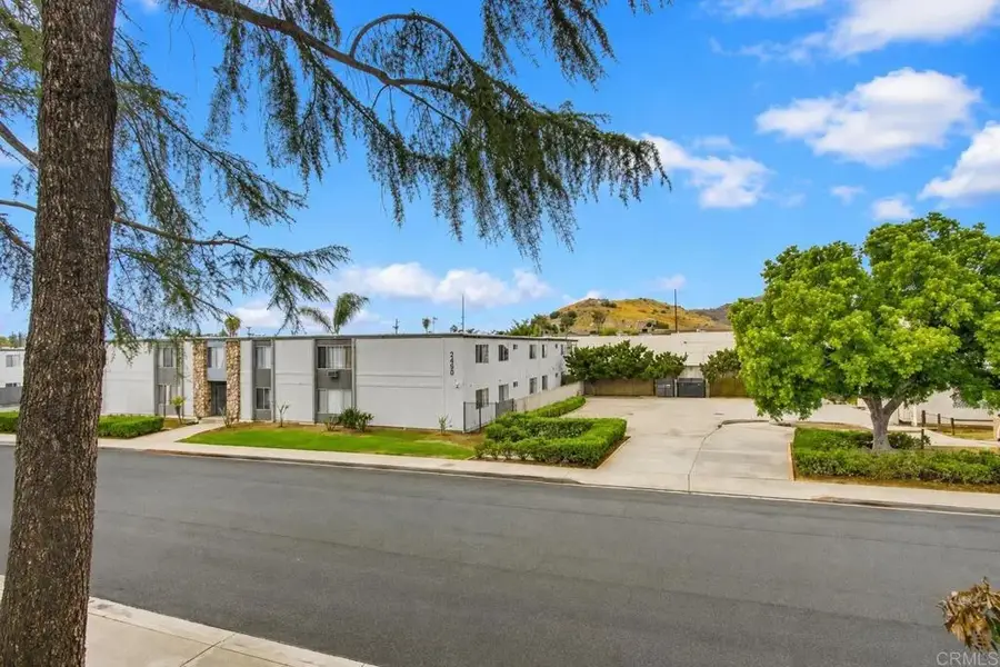 1045 Peach Avenue #8, El Cajon, CA 92021 - #3
